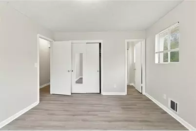 6450 Ashdale Drive, Atlanta, GA 30349 - Photo 9