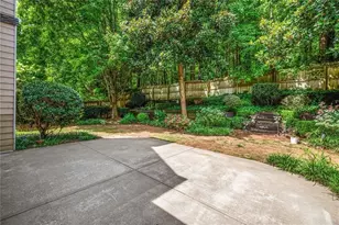 2613 Peterboro Row, Marietta, GA 30062 - Photo 43