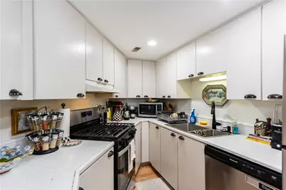 2840 Peachtree Road NW #201, Atlanta, GA 30305 - Photo 5