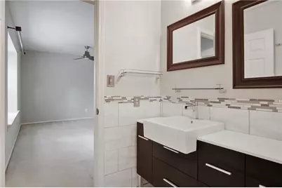 60 Chaumont Square NW, Atlanta, GA 30327 - Photo 21