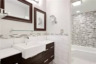 60 Chaumont Square NW, Atlanta, GA 30327 - Photo 19