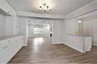 60 Chaumont Square NW, Atlanta, GA 30327 - Photo 7