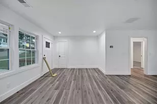 6 Rockmart Dr SW, Atlanta, GA 30314 - Photo 9