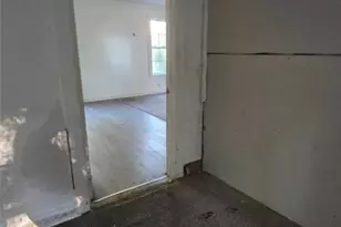330 Walker Dr, Monroe, GA 30655 - Photo 11
