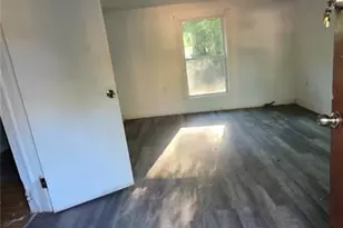 330 Walker Dr, Monroe, GA 30655 - Photo 3