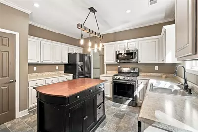 2219 Brickton Crossing, Buford, GA 30518 - Photo 7