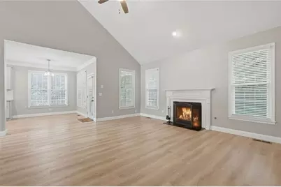 6353 Chestnut Parkway, Flowery Branch, GA 30542 - Photo 9