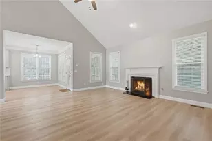 6353 Chestnut Pkwy, Flowery Branch, GA 30542 - Photo 9