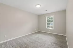 6353 Chestnut Pkwy, Flowery Branch, GA 30542 - Photo 29
