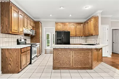 228 Sunset Drive SE, Calhoun, GA 30701 - Photo 7
