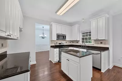 800 Gates Lane, Johns Creek, GA 30022 - Photo 7