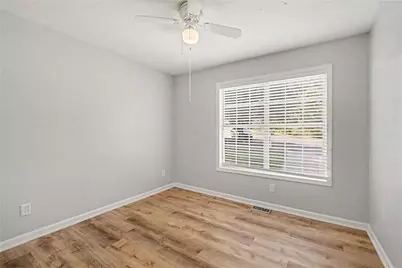 402 Eileen Circle, Canton, GA 30114 - Photo 9