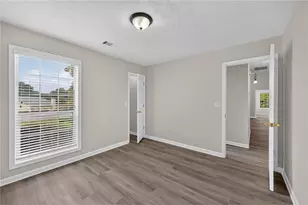1345 Friendswood Cove, Lawrenceville, GA 30043 - Photo 13