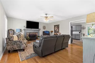 141 Longview Dr SE, Calhoun, GA 30701 - Photo 11
