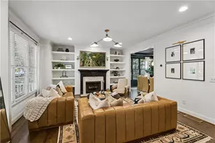 1572 Gilstrap Ln NW, Atlanta, GA 30318 - Photo 5
