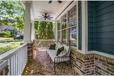 1572 Gilstrap Lane NW, Atlanta, GA 30318 - Photo 3