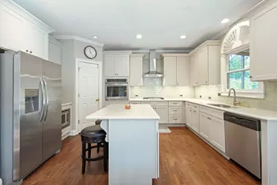 624 Devon Brooke Drive, Woodstock, GA 30188 - Photo 15