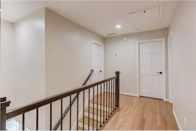 7680 Ryefield Drive, Sandy Springs, GA 30350 - Photo 37