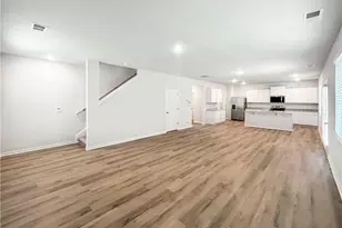 329 Creekview Wy, Dallas, GA 30132 - Photo 15