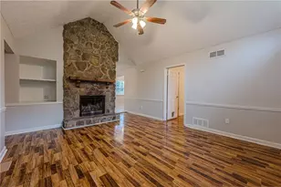 549 Pineland Circle SW, Mableton, GA 30126 - Photo 7