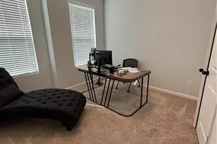 1399 Creekside Cir NW, Atlanta, GA 30318 - Photo 13