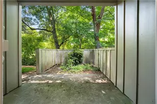 922 Cedar Creek S, Marietta, GA 30067 - Photo 33