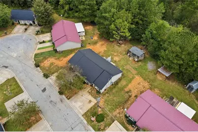 324 Avalon Drive, Carrollton, GA 30117 - Photo 25