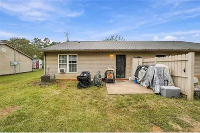 324 Avalon Drive, Carrollton, GA 30117 - Photo 5