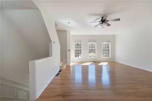 2333 Towneheights Terrace SE, Atlanta, GA 30339 - Photo 7