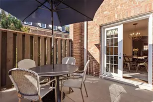 16 Palace Green Pl NW, Atlanta, GA 30318 - Photo 31