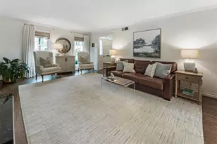 16 Palace Green Pl NW, Atlanta, GA 30318 - Photo 7