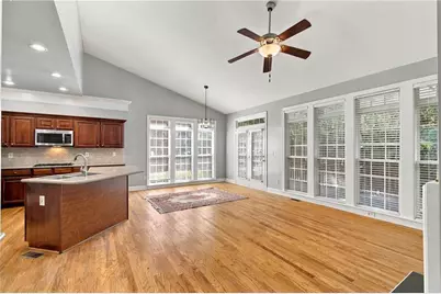 2105 Wrights Mill Circle NE, Atlanta, GA 30324 - Photo 13