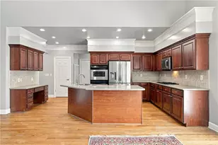2105 Wrights Mill Cir NE, Atlanta, GA 30324 - Photo 15