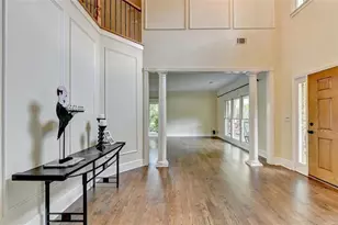 5715 N Hillbrooke Trace, Johns Creek, GA 30005 - Photo 11