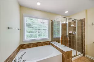 2776 Loftview Square, Atlanta, GA 30339 - Photo 19