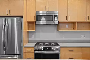 1590 Tallulah St, Atlanta, GA 30318 - Photo 17