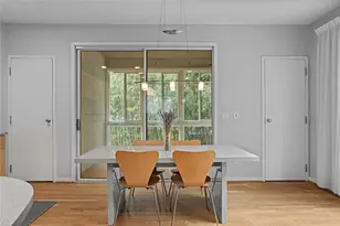 1590 Tallulah St, Atlanta, GA 30318 - Photo 9