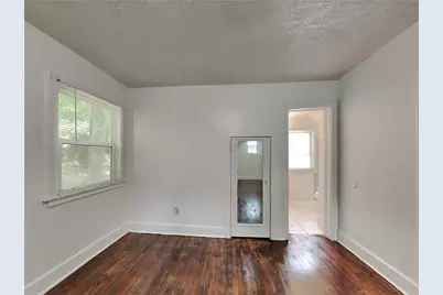 542 S Evelyn Place NW, Atlanta, GA 30318 - Photo 13