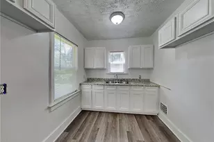 542 S Evelyn Pl NW, Atlanta, GA 30318 - Photo 7