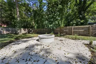 1099 Harwell St NW, Atlanta, GA 30314 - Photo 31