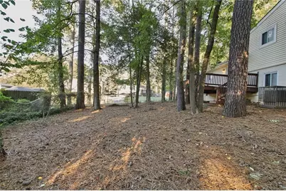 1049 Soapstone Lane, Riverdale, GA 30296 - Photo 5