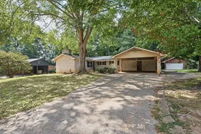 8055 Crown Way, Jonesboro, GA 30238 - Photo 3