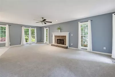 804 Abbington Lane, Douglasville, GA 30134 - Photo 9