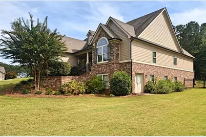 2429 St Martin Way, Monroe, GA 30656 - Photo 5