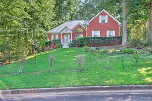 25 Lake Charles Ct, Covington, GA 30016 - Photo 1