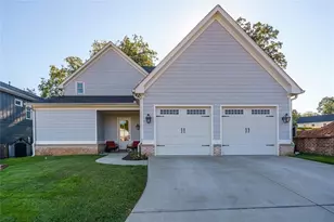 190 Chestnut St, Ball Ground, GA 30107 - Photo 5