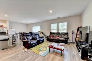 4797 Waxwing St, Hoschton, GA 30548 - Photo 5