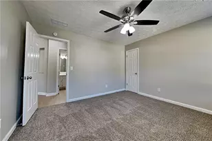 2242 Vintage Oaks Dr, Loganville, GA 30052 - Photo 15