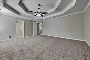 2242 Vintage Oaks Dr, Loganville, GA 30052 - Photo 9