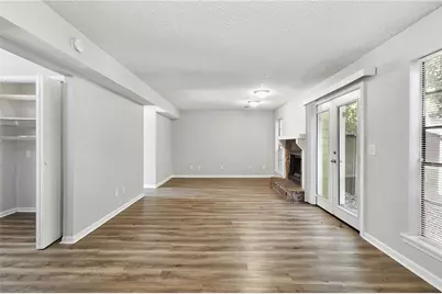 4732 Old Highgate Entry, Stone Mountain, GA 30083 - Photo 5